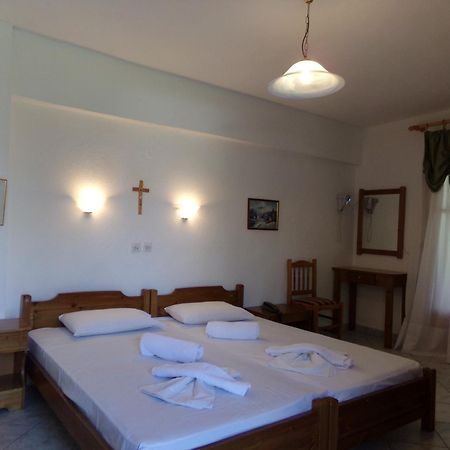 Villa Karapataki Skala Rachoni  Buitenkant foto