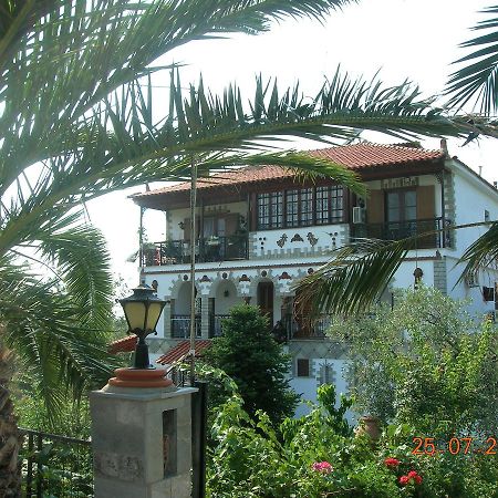 Villa Karapataki Skala Rachoni  Buitenkant foto