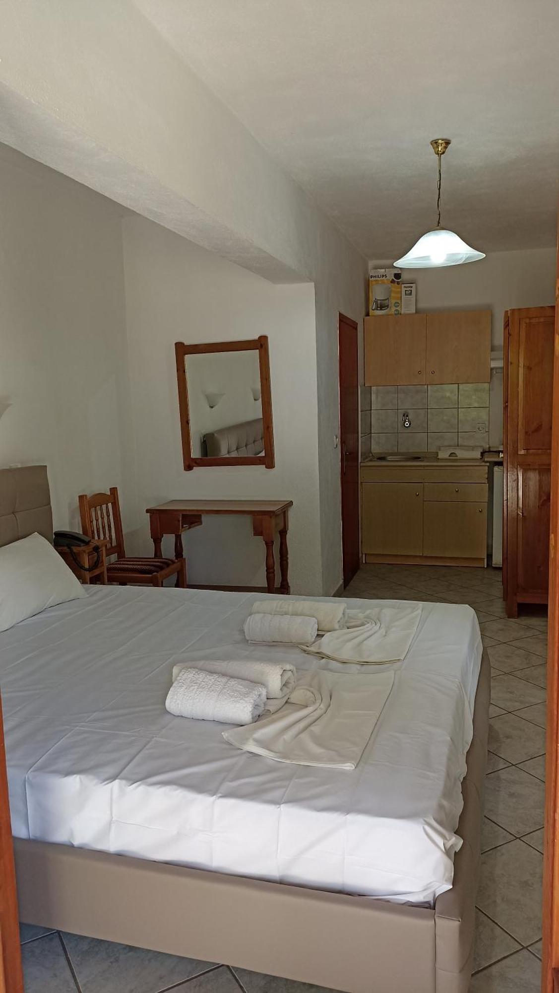 Villa Karapataki Skala Rachoni  Buitenkant foto