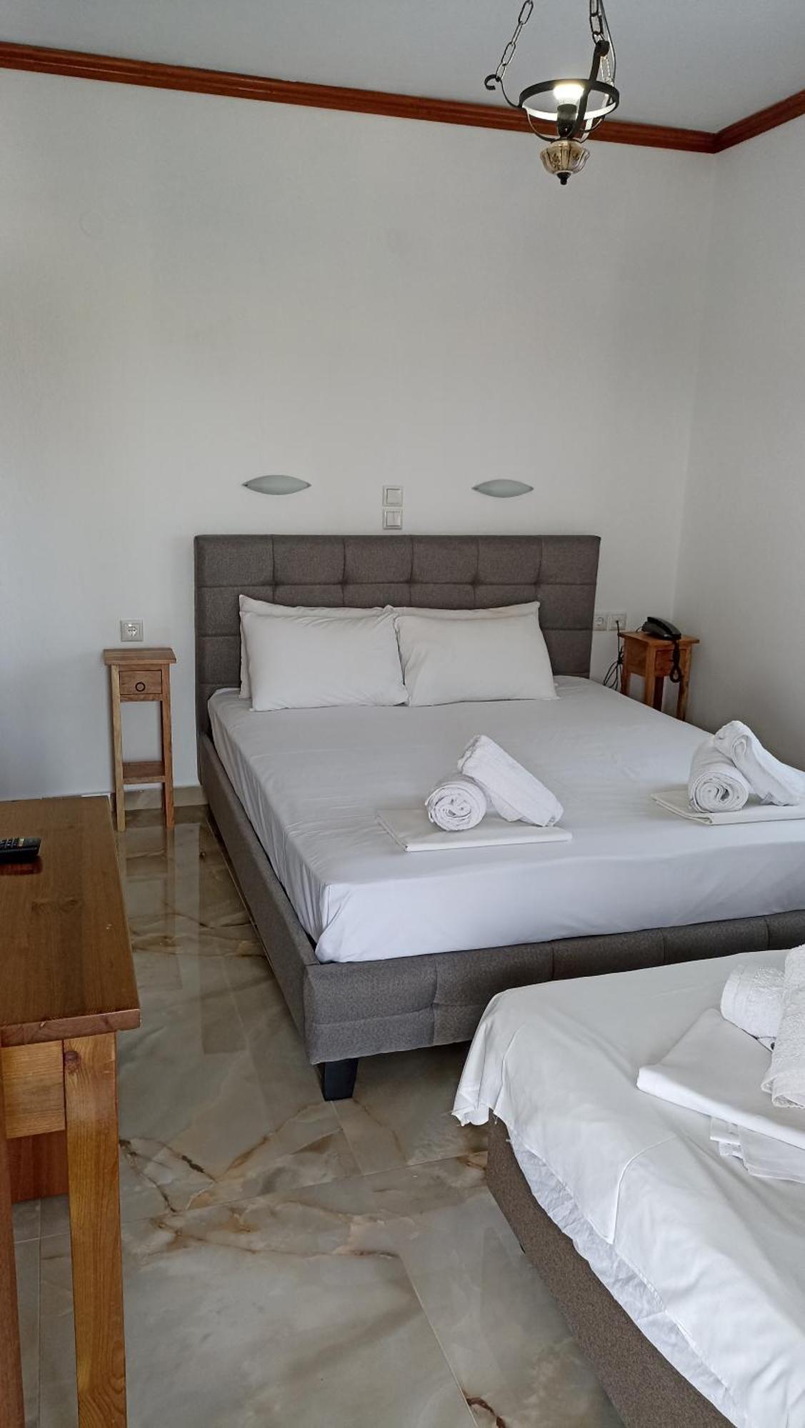 Villa Karapataki Skala Rachoni  Buitenkant foto