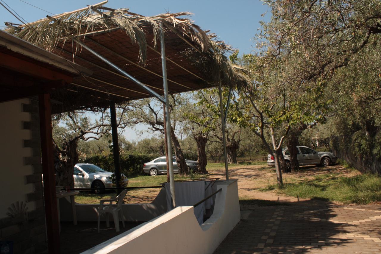 Villa Karapataki Skala Rachoni  Buitenkant foto